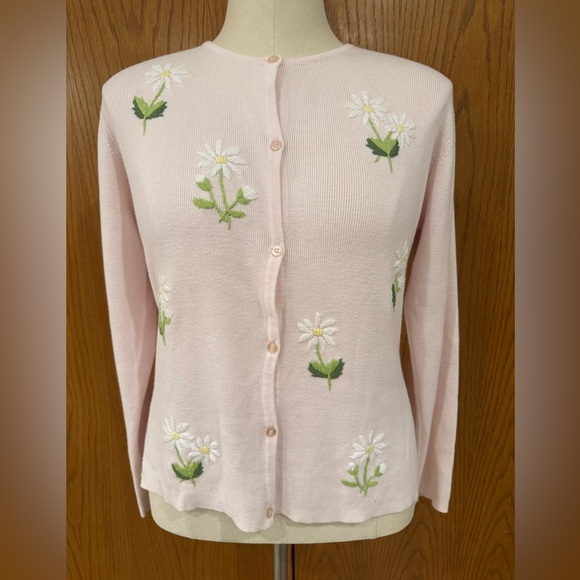 Crystal Kobe Sweaters - VINTAGE Crystal Kobe Pink Floral Embroidered Cardigan Sweater Buttons Women’s L
